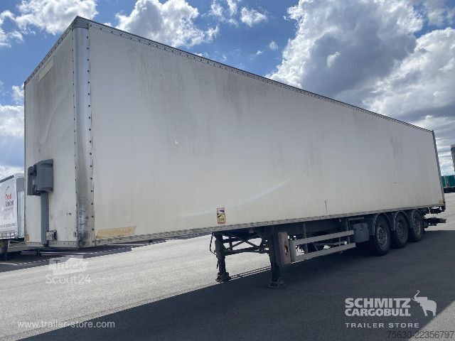 Skříňový návěs Fruehauf Semitrailer Dryfreight Standard