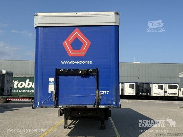Open oplegger met zeil Kögel Curtainsider Standard