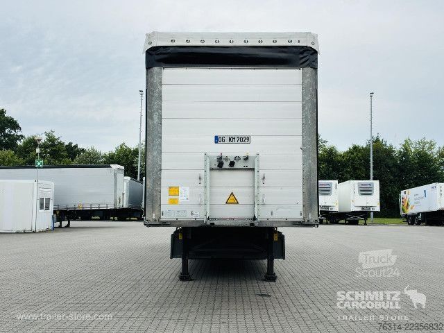 Открытый полуприцеп с тентом Schmitz Cargobull Curtainsider Standard Getränke