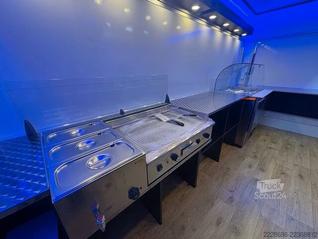 Remorcă de vânzare Imbissanhänger 4,20 m, Imbissanhänger, Foodtruck, Imbisswagen