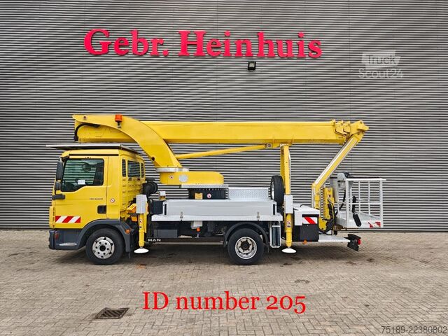  MAN TGL 8.220 4x2 Palfinger P300KS