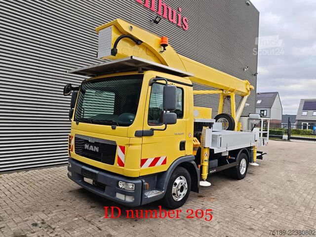  MAN TGL 8.220 4x2 Palfinger P300KS