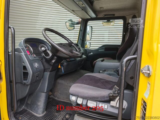  MAN TGL 8.220 4x2 Palfinger P300KS