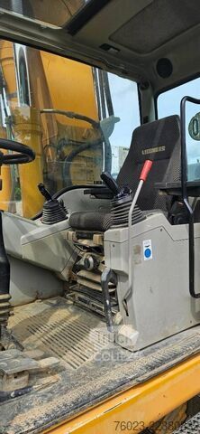  Liebherr A 900 C Litronic