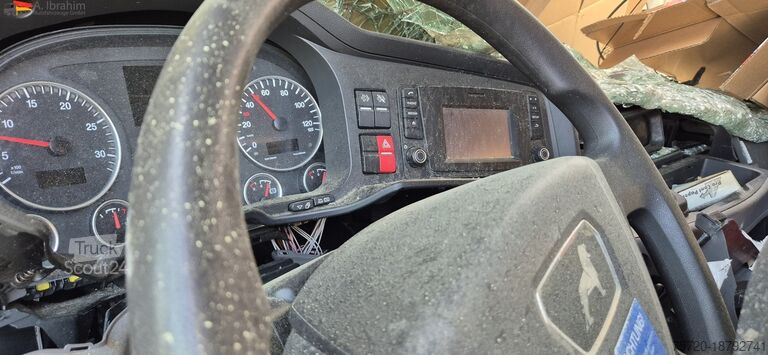 Fourgon isotherme frigorifique MAN TGL 8.160 4x2 Brotkoffer mit Kühlfach nicht fahrbereit ! nicht rollfähig