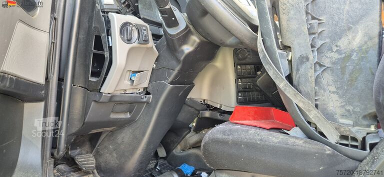 Fourgon isotherme frigorifique MAN TGL 8.160 4x2 Brotkoffer mit Kühlfach nicht fahrbereit ! nicht rollfähig