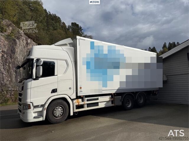 Box body Scania R520 w/ refrigerator/freezer unit in unknown condi