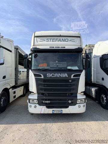 وحدة جرار قياسية SCANIA R 520
