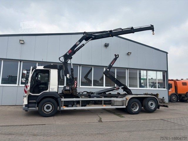 Devrilebilen damperli kamyon VOLVO FM  420  Kran  117.000 Km