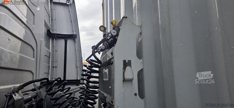 Brandalı açık yarı römork Krone SD Standard mit Bordwänden Liftachse