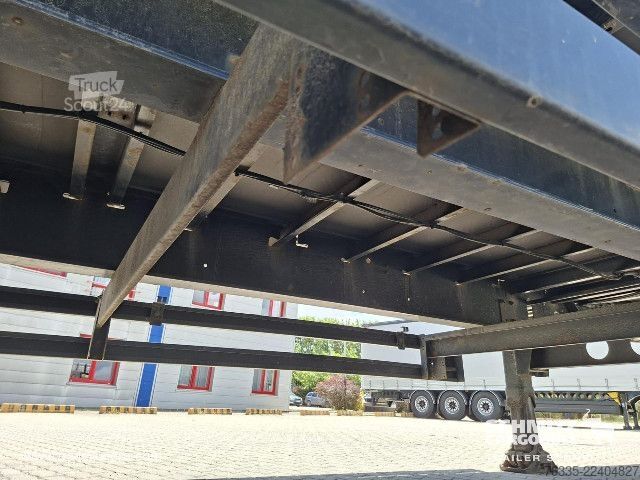 Atvira puspriekabė su tentu Kögel Curtainsider Mega