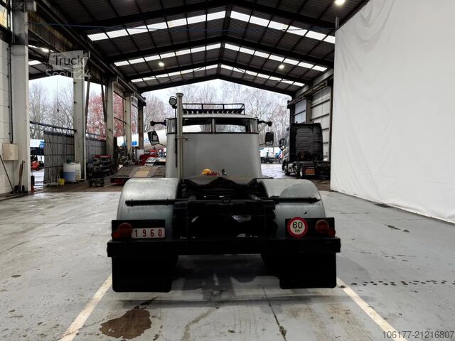 Standaard-SZM Volvo L 485 Oldtimer