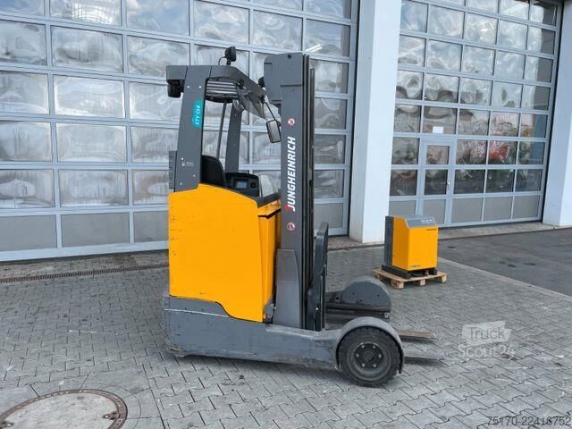  Jungheinrich ETV C16 / Triplex 5.72m / SS / nur 3.112h / 2016
