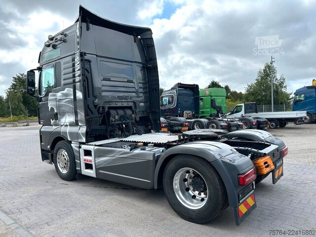 Tracteur routier standard MAN TGX 18.520 mit 2-Kreis-Hydraulik / XXL-Haus