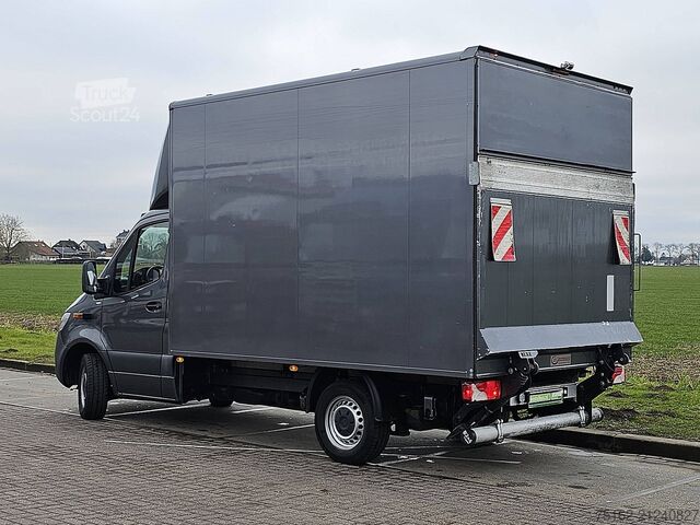 Suitcase MERCEDES-BENZ SPRINTER 319 V6 AUT. KLEP AIRCO