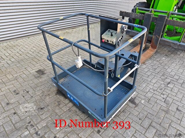 Teleskopinis krautuvas Merlo P120.10 HM Forks + Basket 750 Hours!