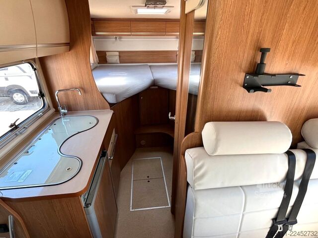 Autocaravana semi-integrada EURAMOBIL Profila T 650 EB - Hub/Einzelbetten - Klima -
