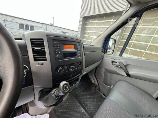 Pick-up varebil MERCEDES-BENZ Sprinter 213 CDI Pritsche Doppelkabine 7-Sitzer