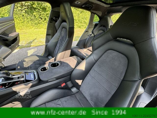 Minibus PORSCHE Panamera GTS Sport Turismo