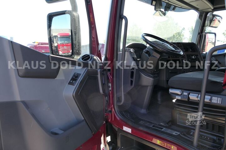 وحدة جر ذات حجم كبير RENAULT T 440 High Cab 2-Tanks Vollluft Euro 6