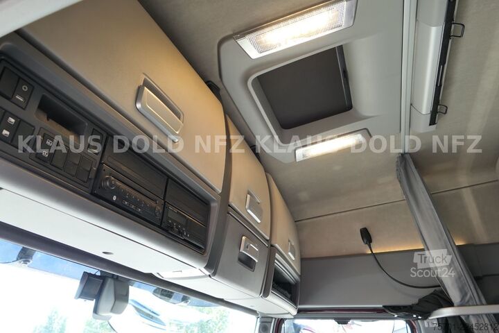 وحدة جر ذات حجم كبير RENAULT T 440 High Cab 2-Tanks Vollluft Euro 6