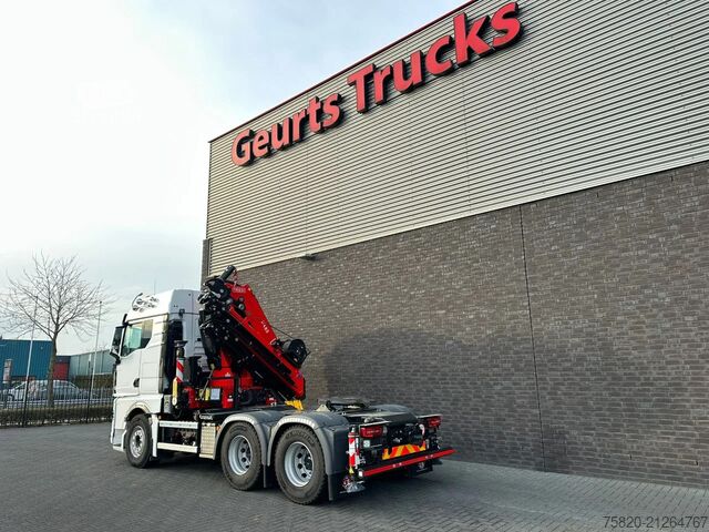 Crane truck MAN TGX 33.510 6X4 TREKKER-BAKWAGEN COMBI + FASSI F...