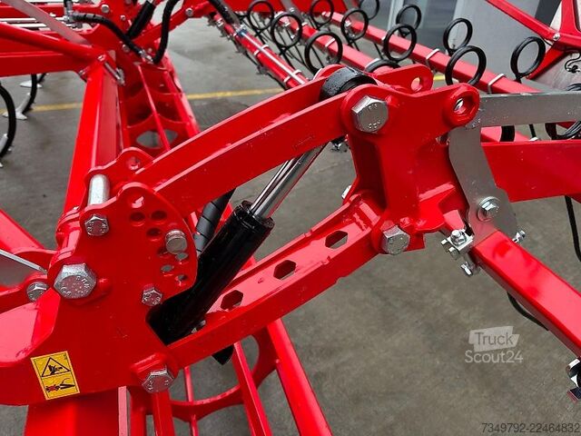 Cultivador Einböck Feingrubber Razor 500