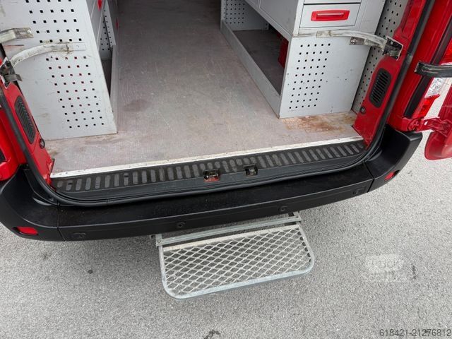 Duba panelată RENAULT Master WERKSTATT / WORKSHOP 2.3 DCI 150