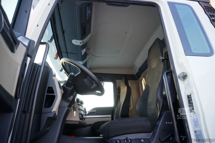 Platforma z HDS MAN TGS 26.420 6x4 / Fassi F215A.2.24