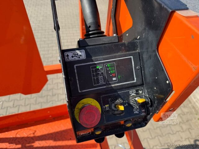 Piattaforma di lavoro JLG R4045