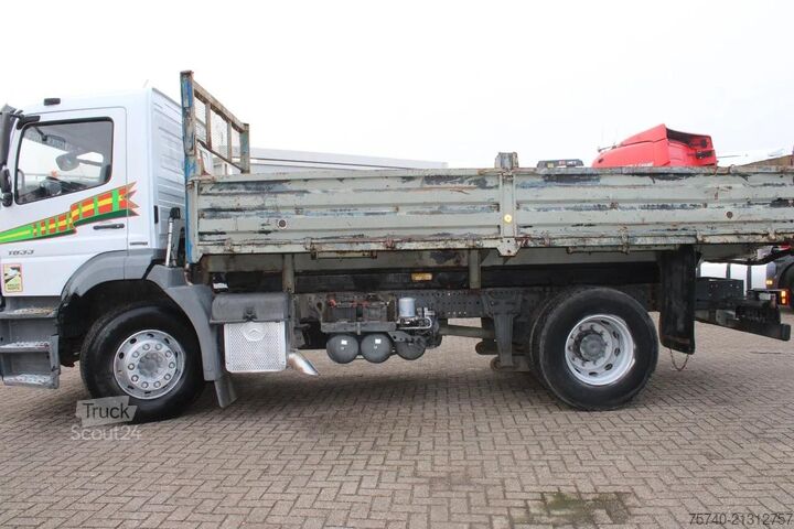 Kipper Mercedes-Benz Axor 1833 + tipper + manual