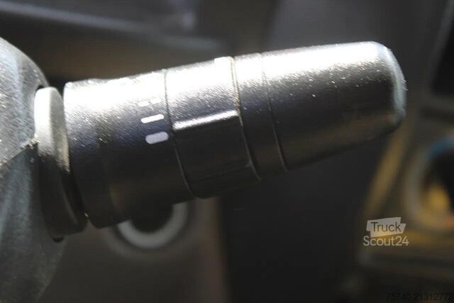 Самосвал Nissan 45.13 + EURO 4 + C patent + tipper + MANUAL