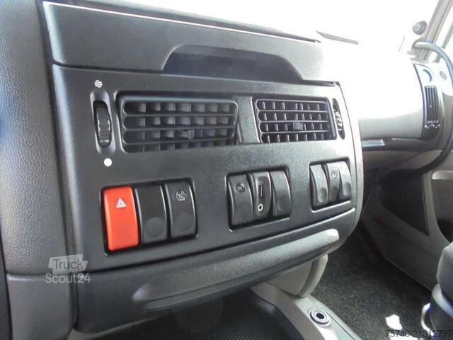 Hook arm system DAF XF 105.460 + Euro 5 + Hook system + Manual