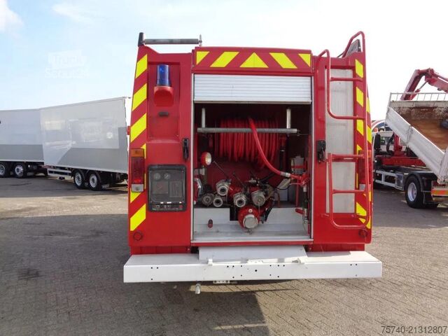 Voiture de pompier Iveco 135-17 Manual + Firetruck