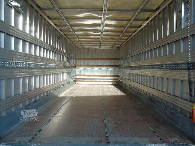 Walizka Volvo FL 16.240 + euro 5 + lift + 16t + MANUAL