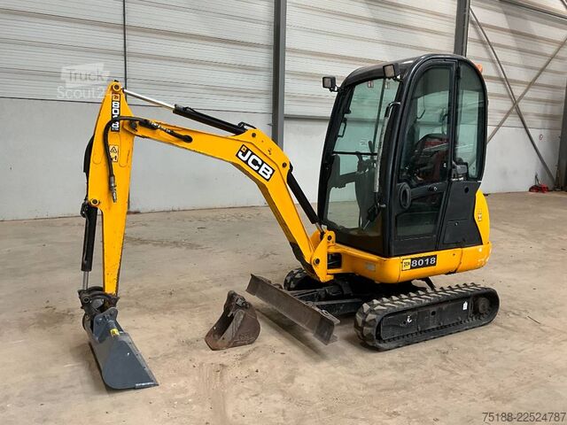 Minibagger JCB 8018