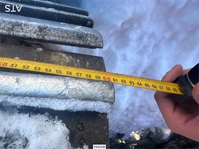 Lánctalpas kotrógép Hitachi ZX180LC-5B excavator w/ rototilt, digging bucket a