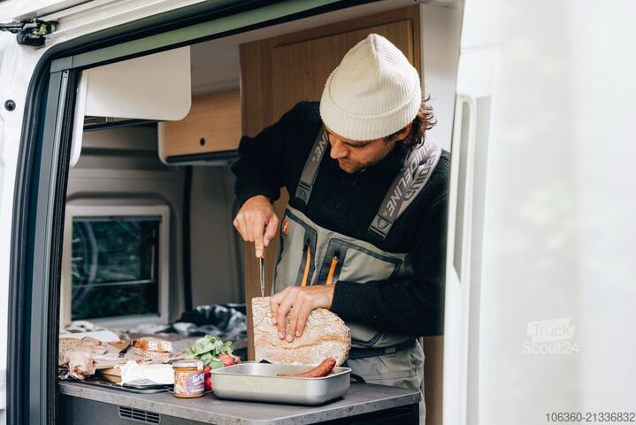 SUNLIGHT CLIFF 540 MINI VAN CON W.C. NUOVO SUNLIGHT CLIFF 540