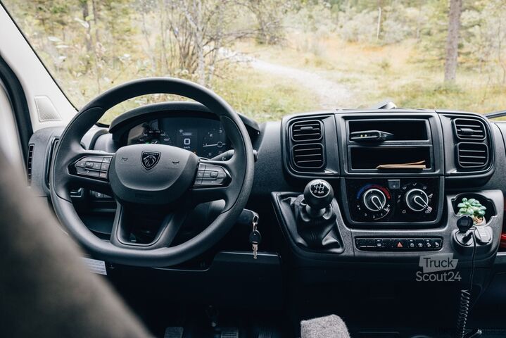 SUNLIGHT CLIFF 540 MINI VAN CON W.C. NUOVO SUNLIGHT CLIFF 540