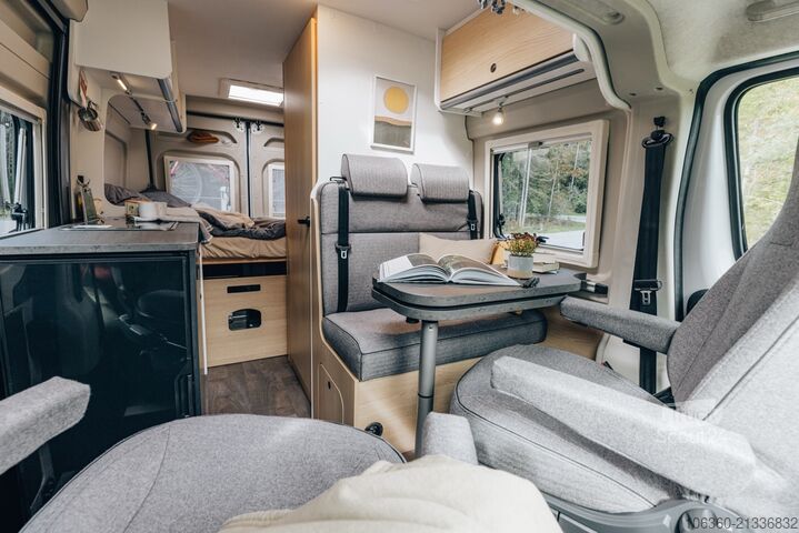 SUNLIGHT CLIFF 540 MINI VAN CON W.C. NUOVO SUNLIGHT CLIFF 540