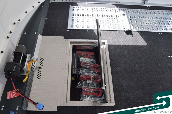 Prikolica za prevoz automobila BRIAN JAMES TRAILERS Race Transporter 7 extra Hoch Solar Kamera