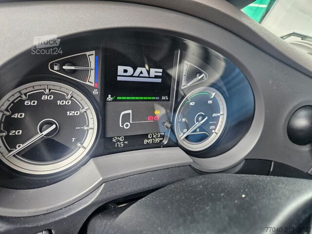 Standardni vlačilec DAF XF 530 FT Space Cab