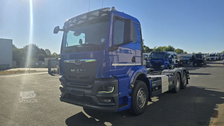 Șasiu de camion MAN TGS 26.430 6x2