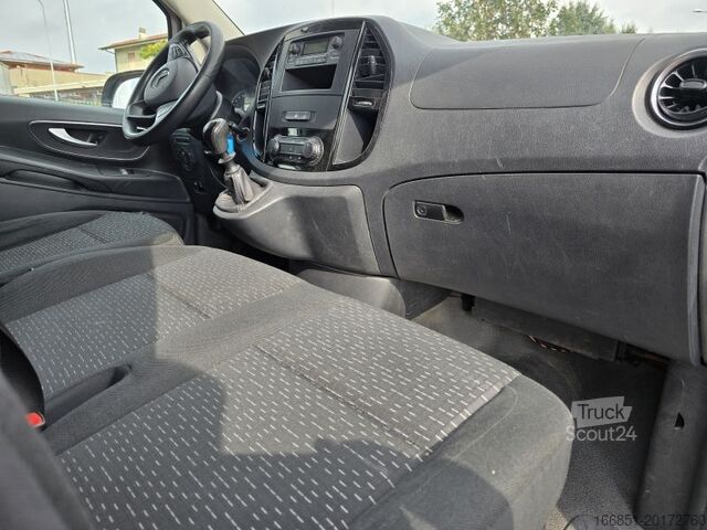 Fourgonnette compacte Mercedes-Benz Vito