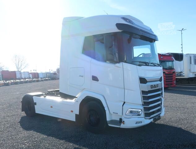 Standarta vilcējs DAF XG 530 Intarder Multihydraulik Navi Standklima