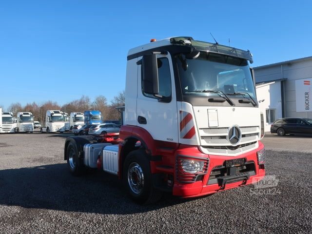 Standardowy ciągnik siodłowy Mercedes Benz 1840 LS Actros Hydraulik M-Haus