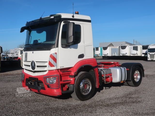 Standardowy ciągnik siodłowy Mercedes Benz 1840 LS Actros Hydraulik M-Haus