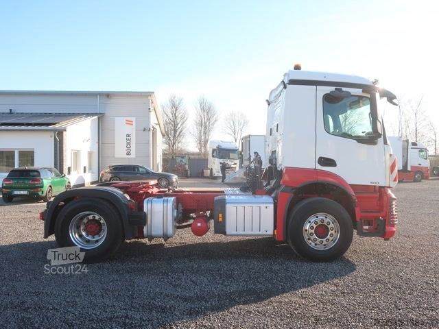 Standardowy ciągnik siodłowy Mercedes Benz 1840 LS Actros Hydraulik M-Haus