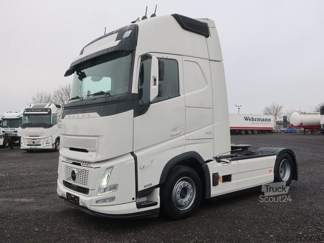 Standarta vilcējs Volvo FH 500 Aero Euro 6 Globetrotter XL Leder Mikrowell