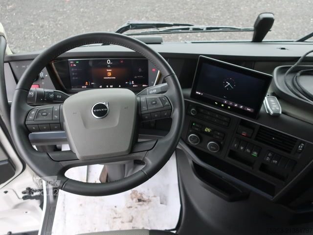 Standarta vilcējs Volvo FH 500 Aero Euro 6 Globetrotter XL Leder Mikrowell